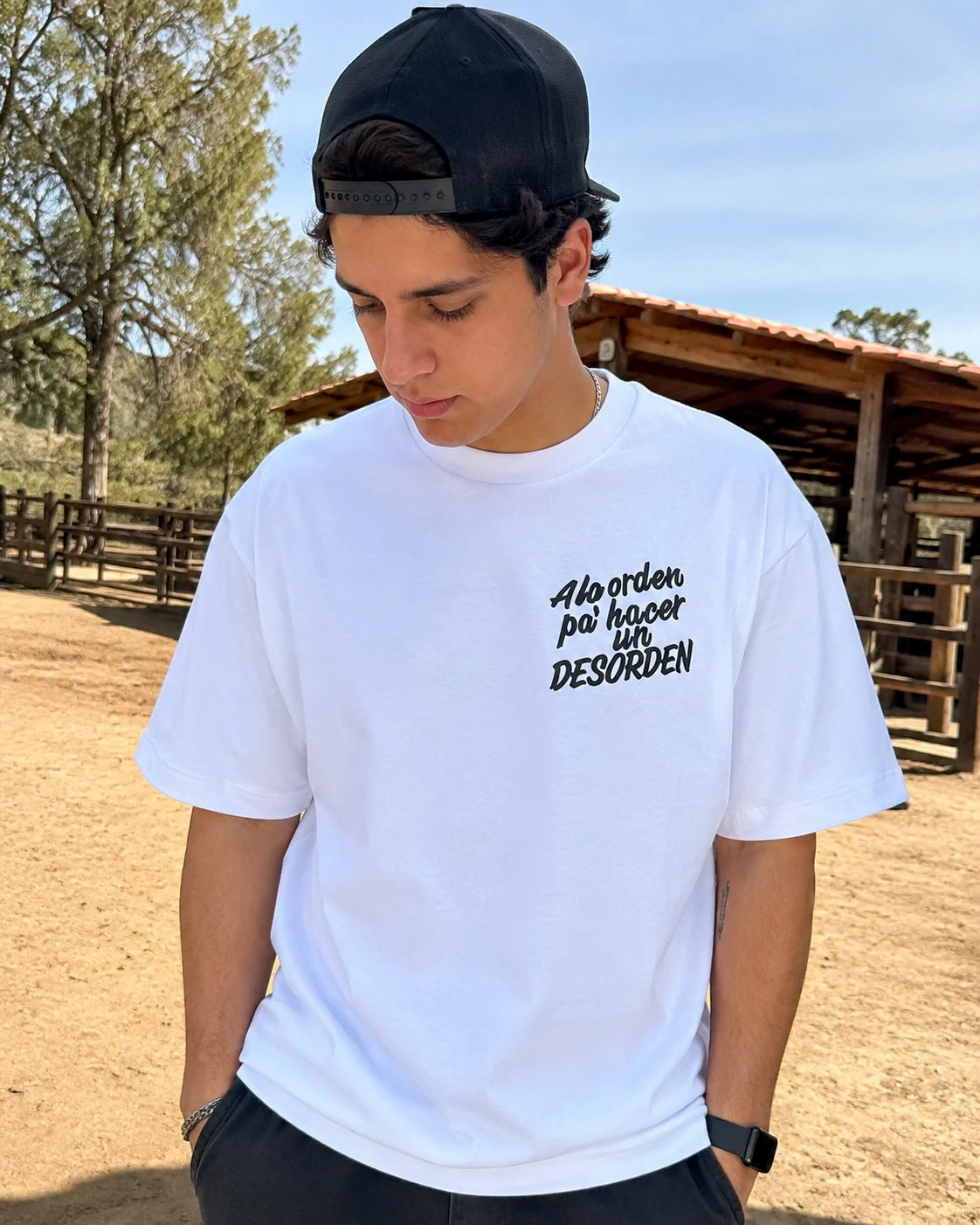 Playera La Oveja Negra – Pa' Hacer un Desorden