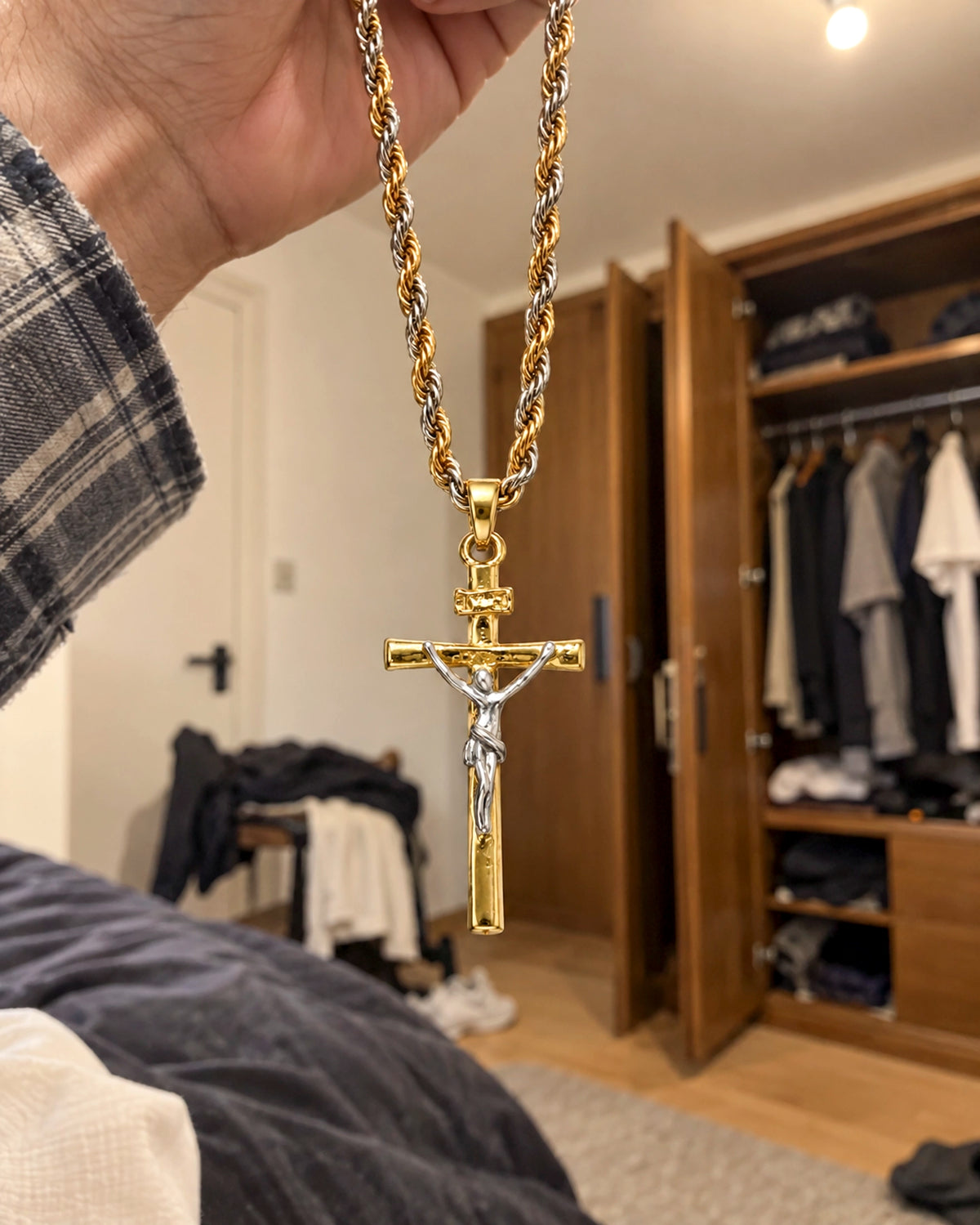 Collar Crucifijo