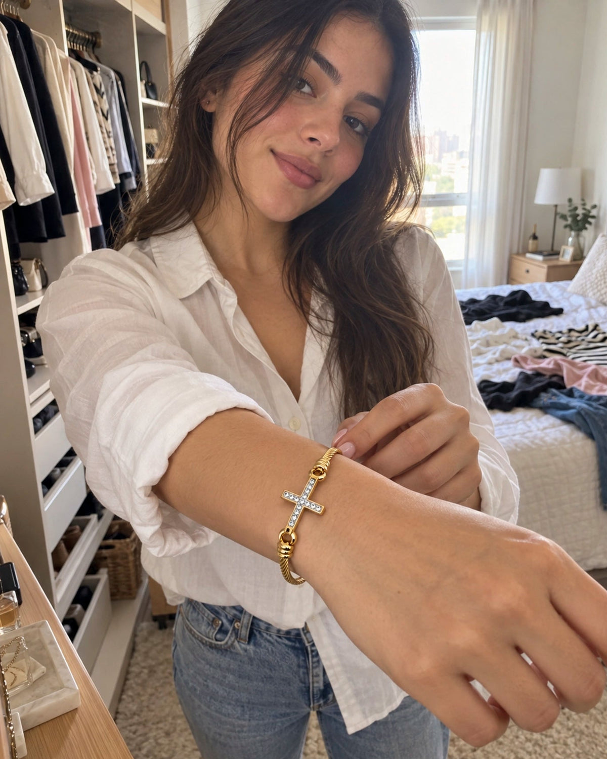 Pulsera Cruz Dorada