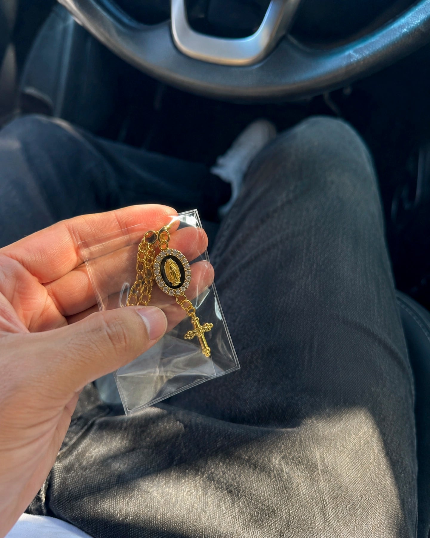 Colgante para Auto Virgen y Cruz