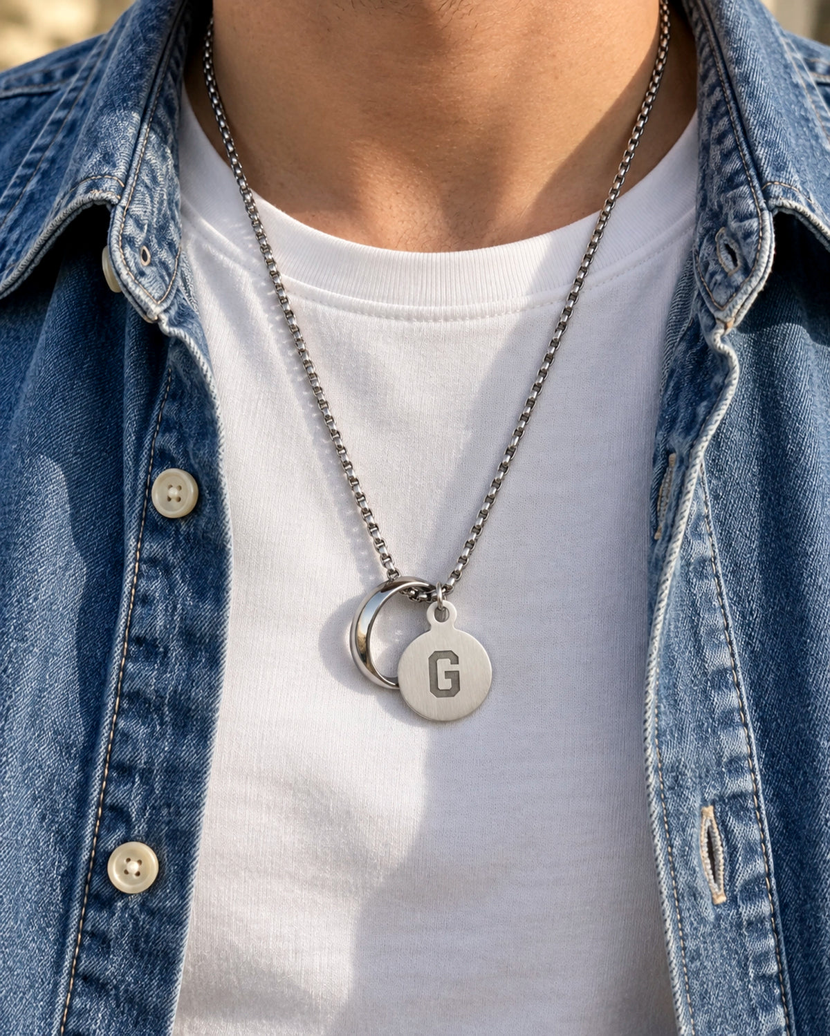 Collar Anillo e Inicial – Grabado Láser