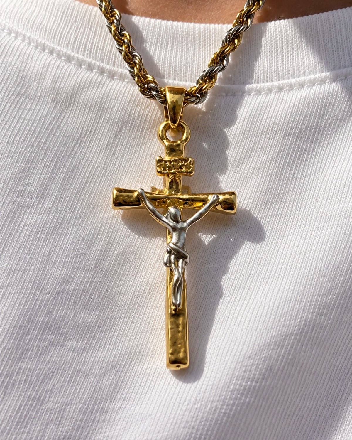 Collar Crucifijo